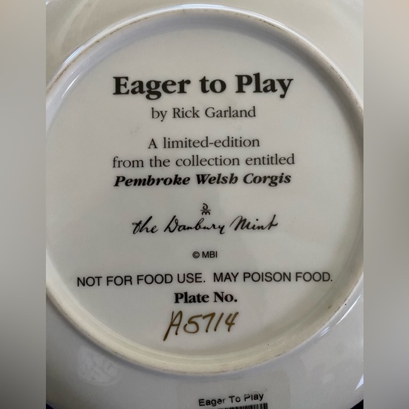 Danbury Mint Plate set - Picture 5 of 5